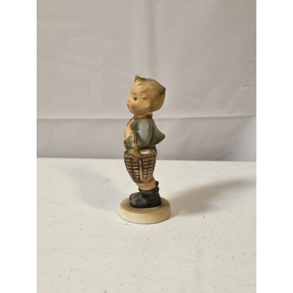 Goebel Hummel Village Boy #51 w Basket TMK-3 Western Germany Figurine 4”‎